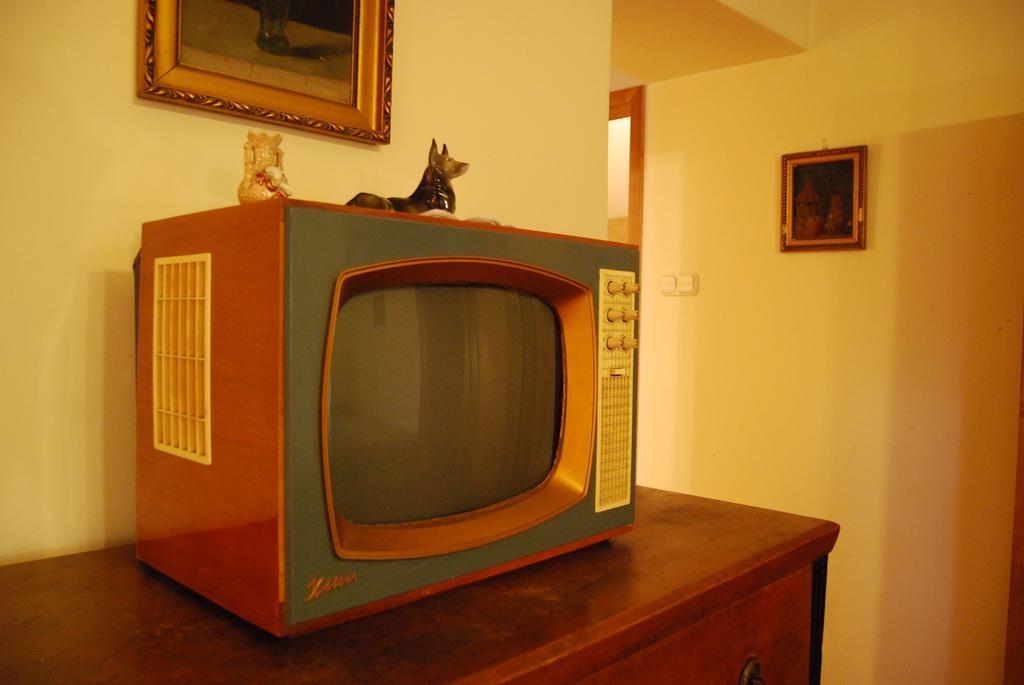 Boroka Apartmanhazak - Oereghaz Velem Kamer foto